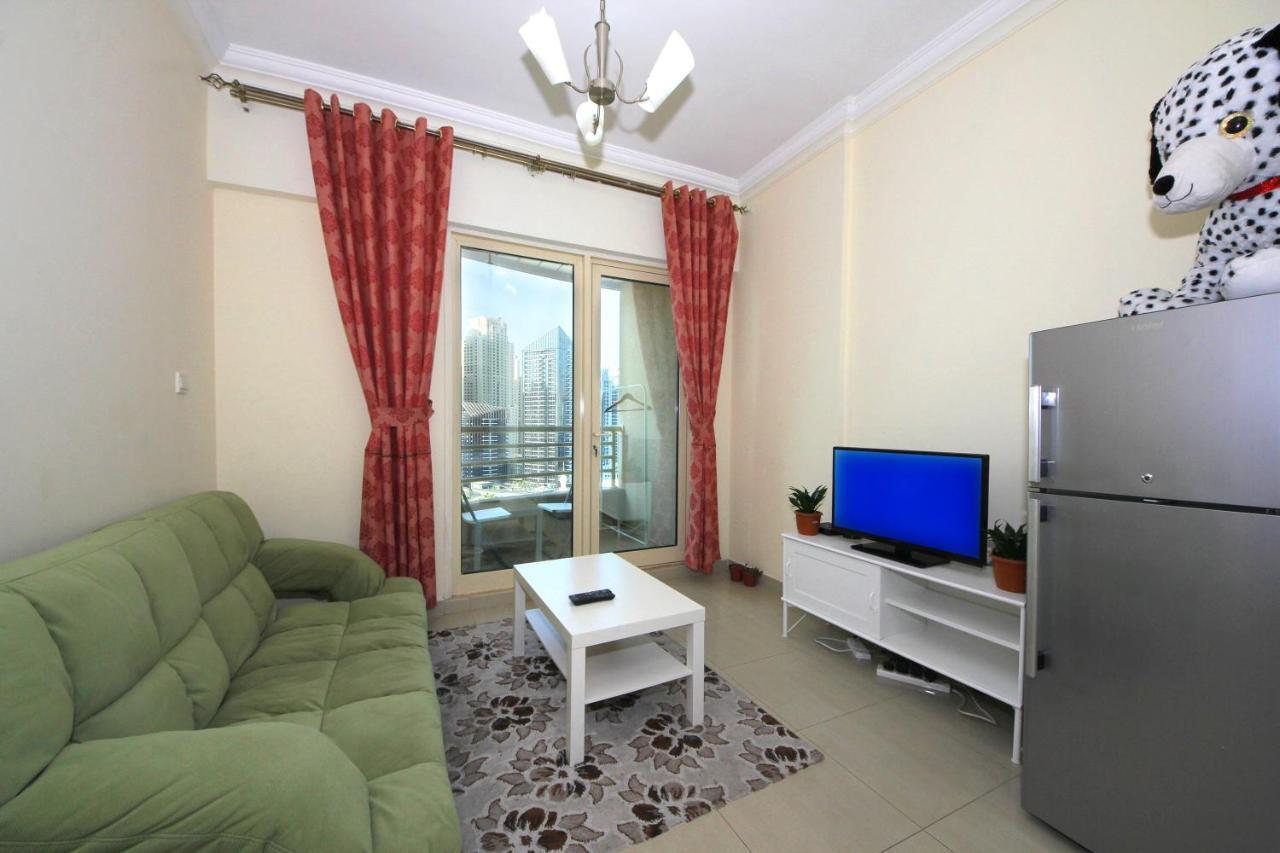 Signature Holiday Homes- Manchester Tower 1 Bedroom Apartment,Dubai Marina Exteriör bild